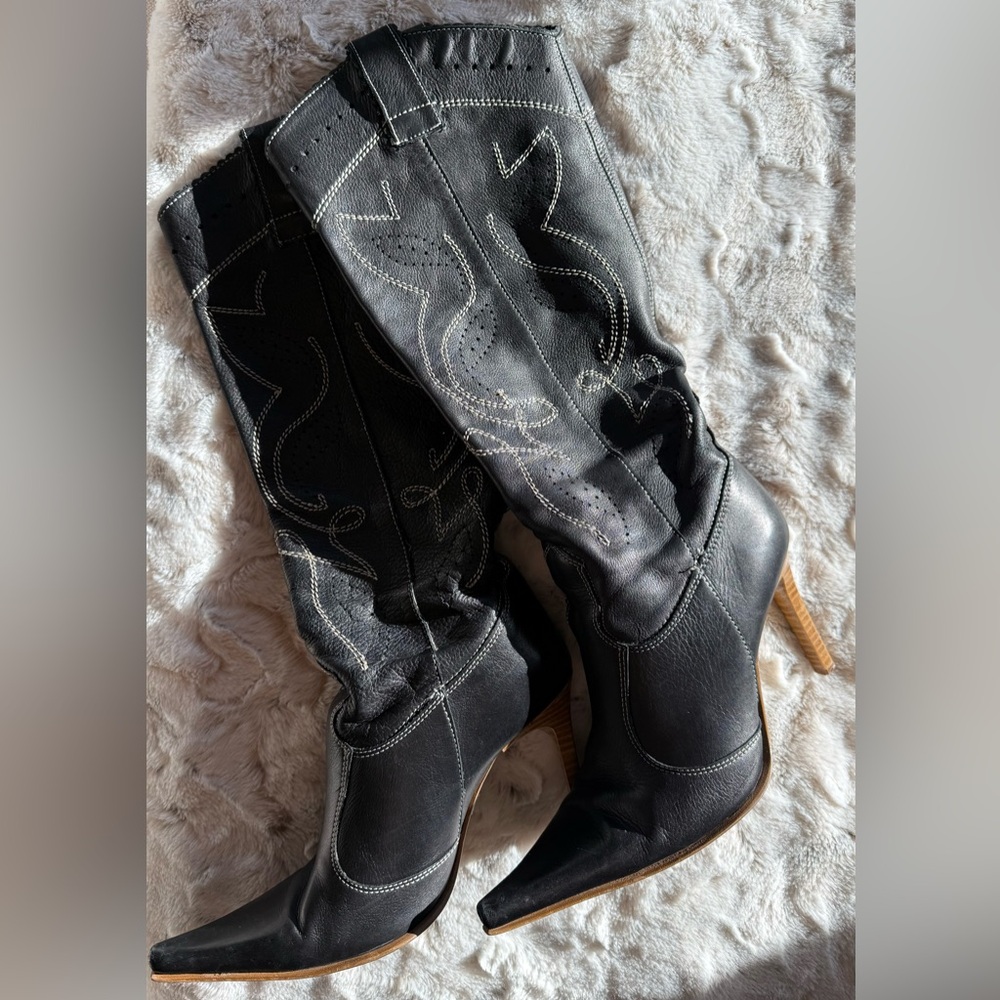 Aldo - Women’s Western Leather Heeled Boots with Stitch Detail - Picture 2 of 7